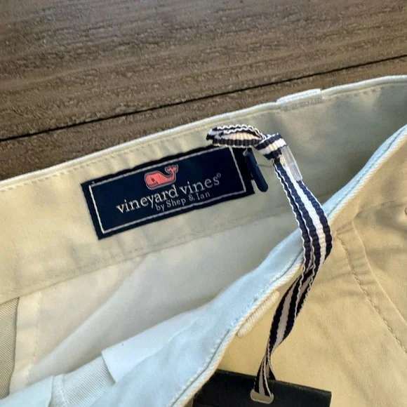 NWT Vineyard Vines Boys Classic Fit Breaker Short - Picture 4 of 9